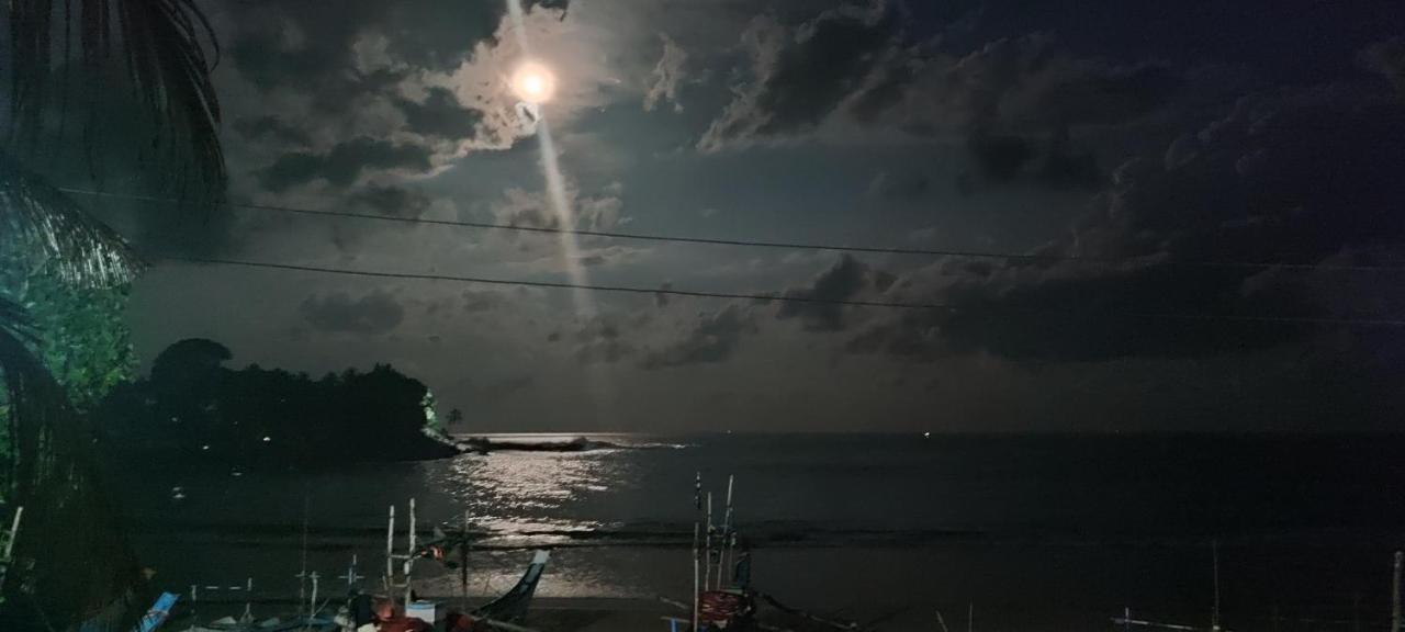 Kiralawella Beach Inn Matara Zewnętrze zdjęcie